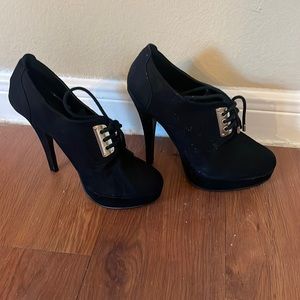 Black lace up heels